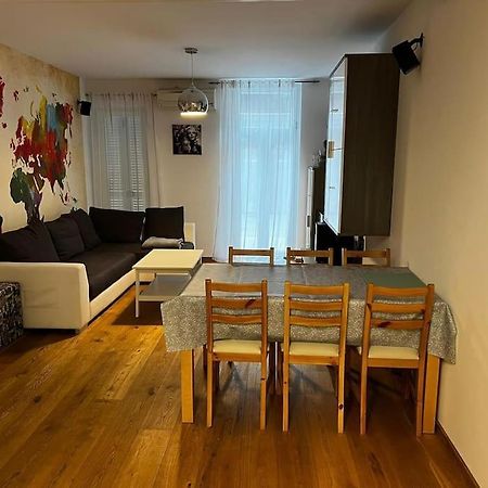 Porec, Tolle 3 Zi-Whg, Sehr Zentral, Top Zustand! Mit Internet Und W-Lan! المظهر الخارجي الصورة
