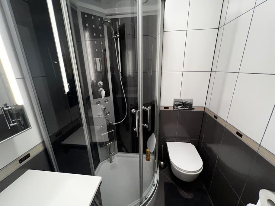 Porec, Tolle 3 Zi-Whg, Sehr Zentral, Top Zustand! Mit Internet Und W-Lan! المظهر الخارجي الصورة